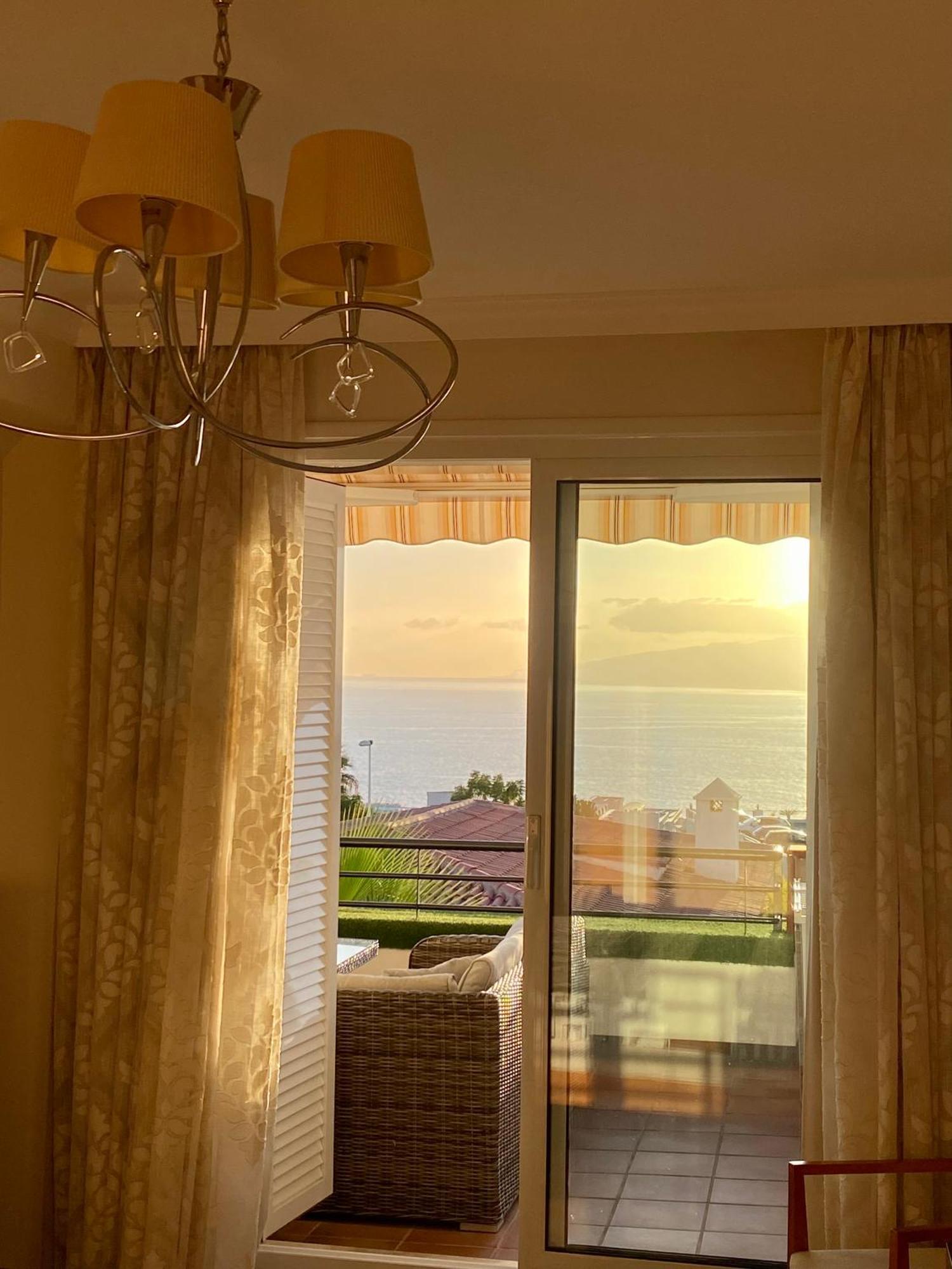 With Spectacular View In Puerto Santiago * Puerto de Santiago (Tenerife)