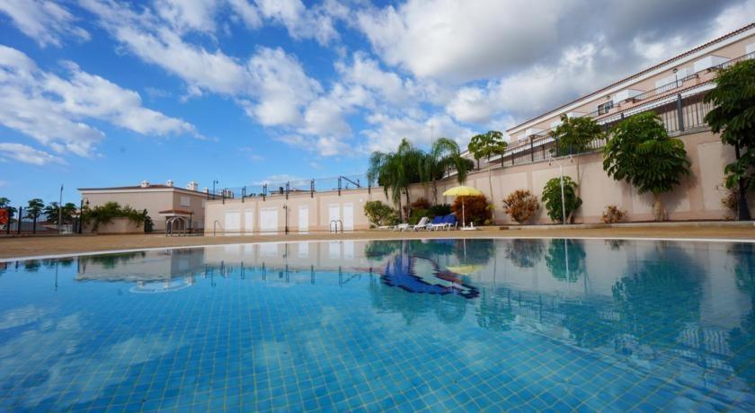 With Spectacular View In Puerto Santiago *