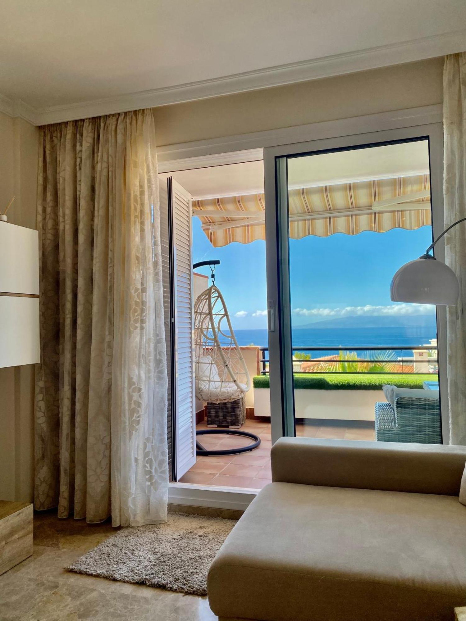 Apartment With Spectacular View In Puerto Santiago *